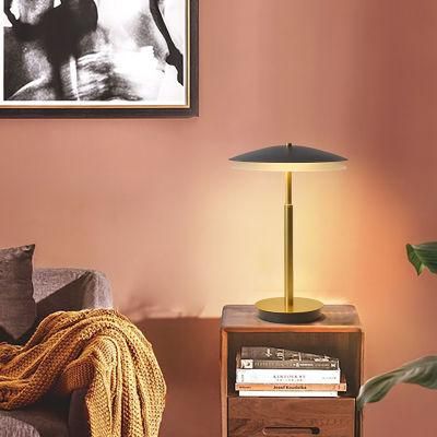 Umbrella Creative Table Lamp Nightstand Lamp Bedside Light Desk L. AMP