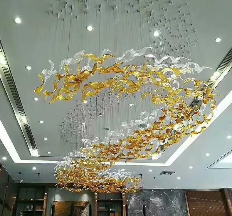Modern Decorative Amber Glass Indoor Hotel Project Lighting Chandelier, for Wedding, Lobby, Hall, Meeting Room