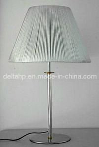 Modern Design Desk Table Lamp for Home Decoration (C500816S)