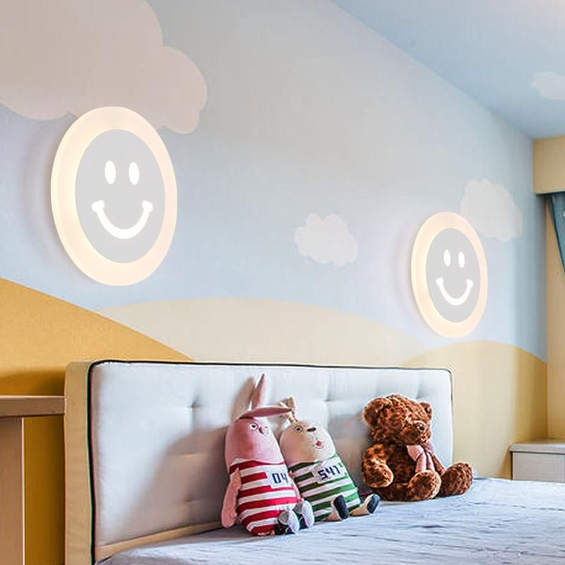 Wholesale Pop Acrylic Smile Face LED Wall Lamp for Wall Decoration
