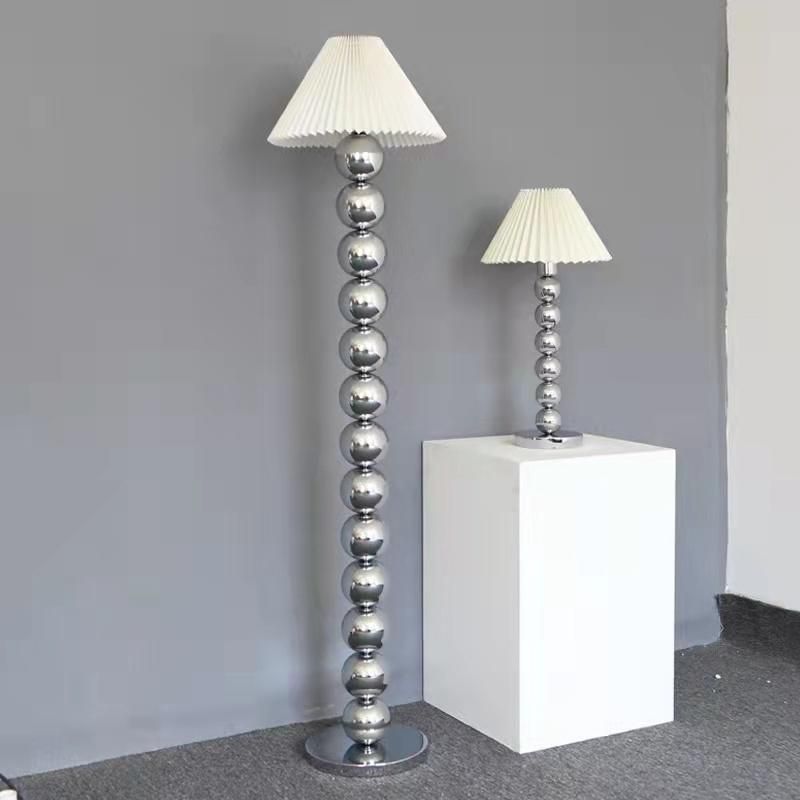 High Quality Modern Art Style Standing Lighting Decorative Metal Floor Lamp for Living Room