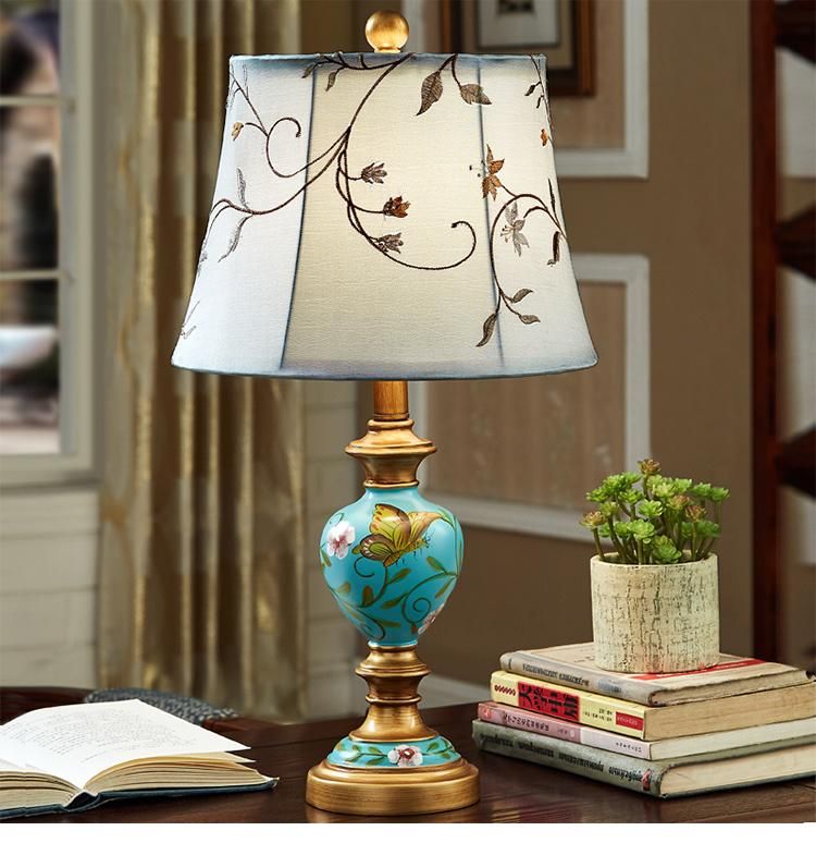 Modern LED Desk Lamp Design Decoration Bedroom Night Light Luxury Bedside Reading Lamp
