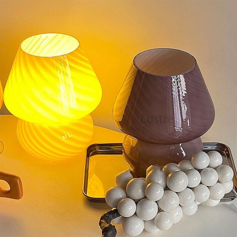 Swirl Glass Mushroom Lamp