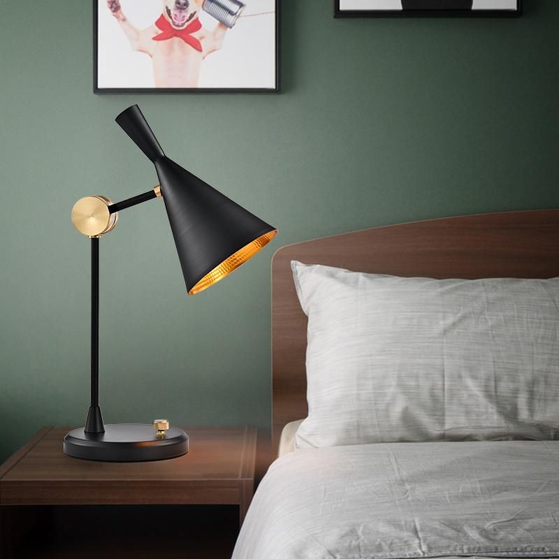 Hotel Modern Vintage Iron Industrial Custom Made Adjustable Lighting Fixture Black Sofa Table Light LED Decoration Floor Lamp