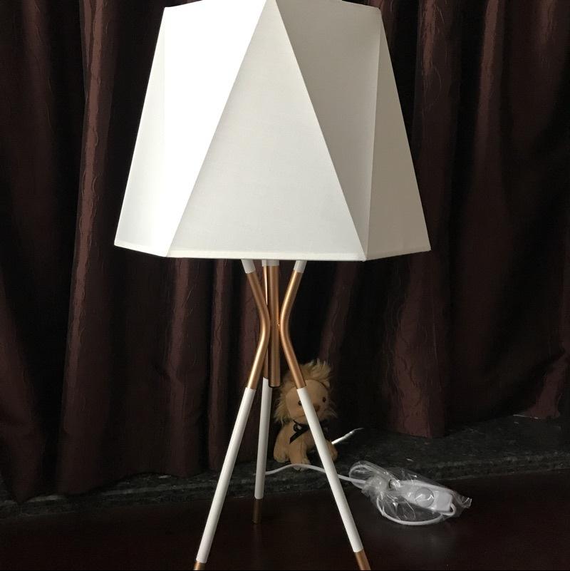 Tripod Floor Lamp Table Lamp Desk Light Living Room Lamp American Modern Floor Lamp Iron Geometric Cover Triangular Decorative Floor Lamp