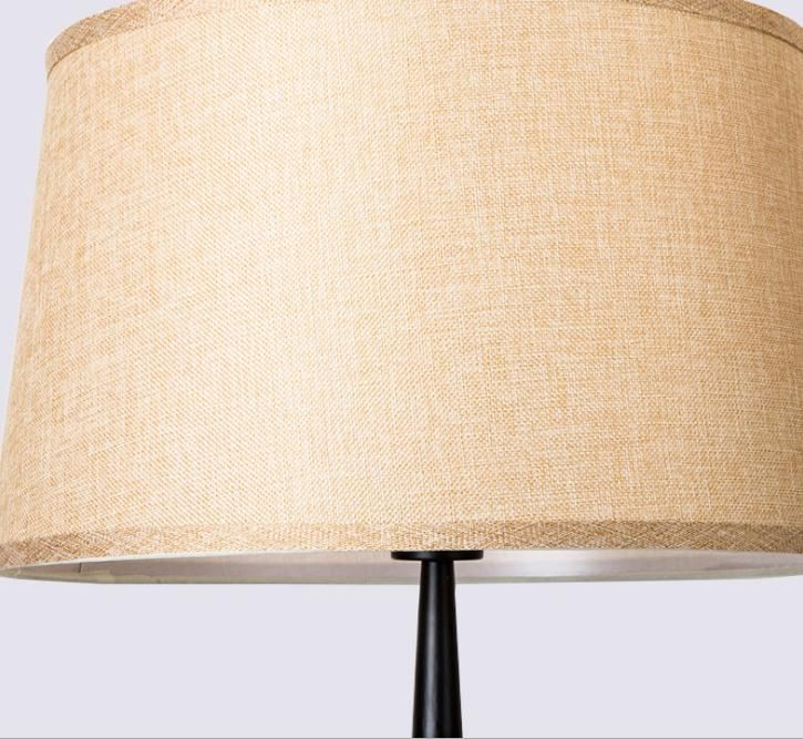 Morden New Design Factory Direct Hot Sale Tripod Floor Lamps for Reading or Lighting