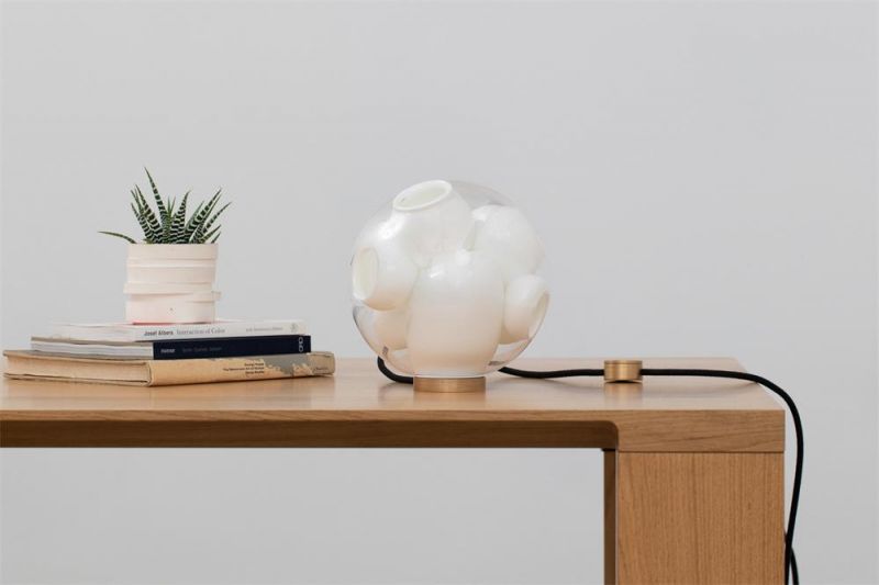 2022 Modern Design Glass Wood Decorative Table Lamps with Square Round Clear Glass Lamp