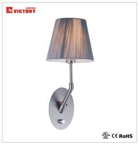 Design Simple Chrome Metal Wall Lamp for Hotel Room