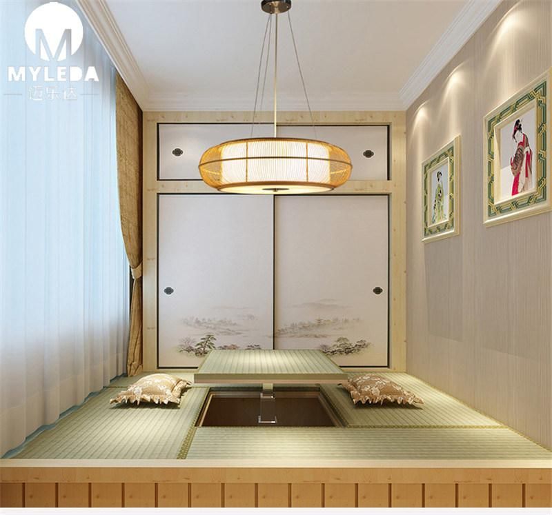 Decorative Modern Round Wooden Chandelier with Bamboo Lampshade
