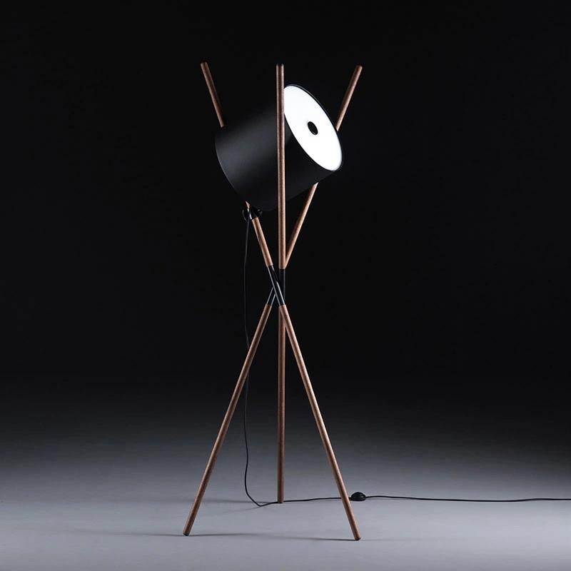 Designer Recommendation Fabric Art +Wooden Hotel Room Living Room Bedroom Decoration Modern Drum Kit Desk Lamp Home LED Table Lamp