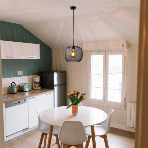 How Bright Modern Iron Ceiling pendant Lamp E14 E27 Bulb LED Chandelier Pendant Light for Kitchen Living Dining Room