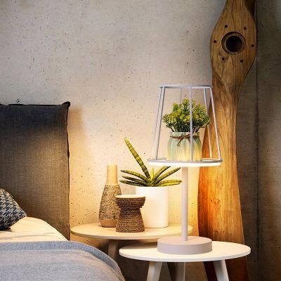 Creative Hollow out Table Lamp Metal Bedside Lamp Nightstand Lamp