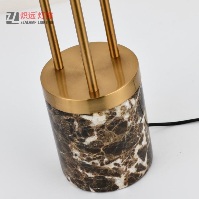 Indoor Modern Luxury Brass Color Standing Lamp Light for Hotel