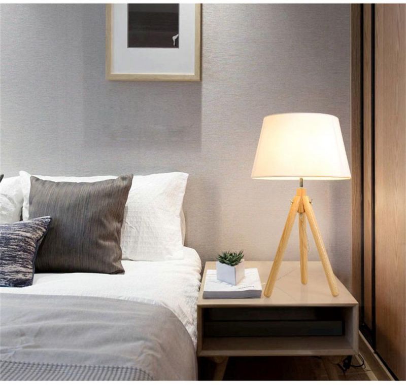 Simple Wood Bedroom Table Lamp Creative Fashion Nordic Pastoral Bedside Lamp Modern Living Room Decor Solid Wood Study Desk Lamp