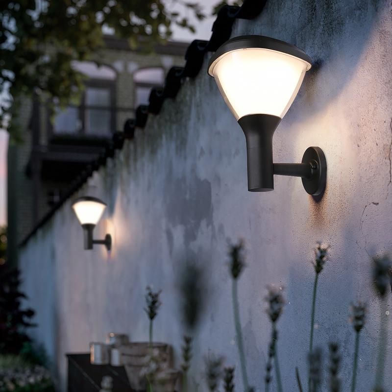 Wholesale Waterproof Flower Outdoor Low Voltage Waterproof Fence Post Spot Night Lamp LED Solar Garden Lights Solar Wall Light