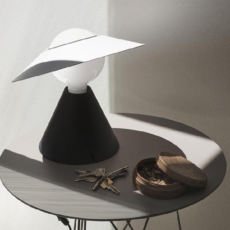 Nordic Ins Mushroom Bedside Table Lamp Creative Bedroom Children′s Room Decoration Desk Lamp