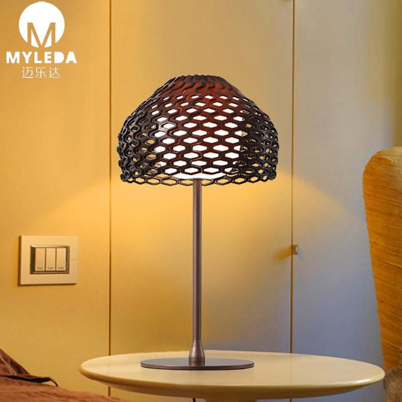 Nordic Acrylic Lampshade Living Room Pine Cone Table Lamp