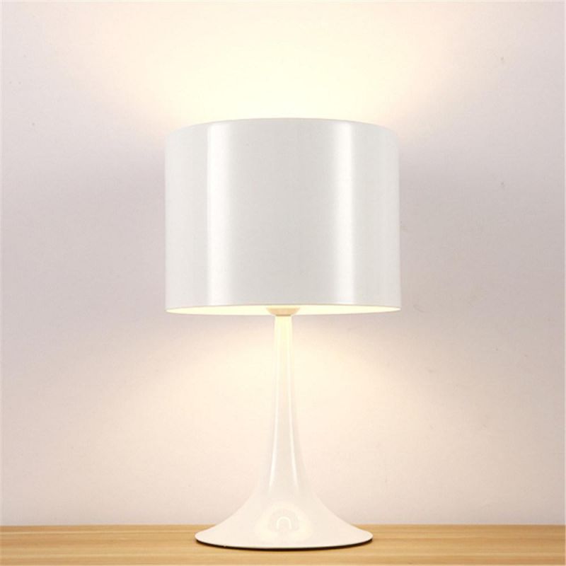 Table Lamp Simple Modern Living Room Desk Decoration Desk Lamp Black White Table Light Bedroom Bedside Lamp Home Lighting