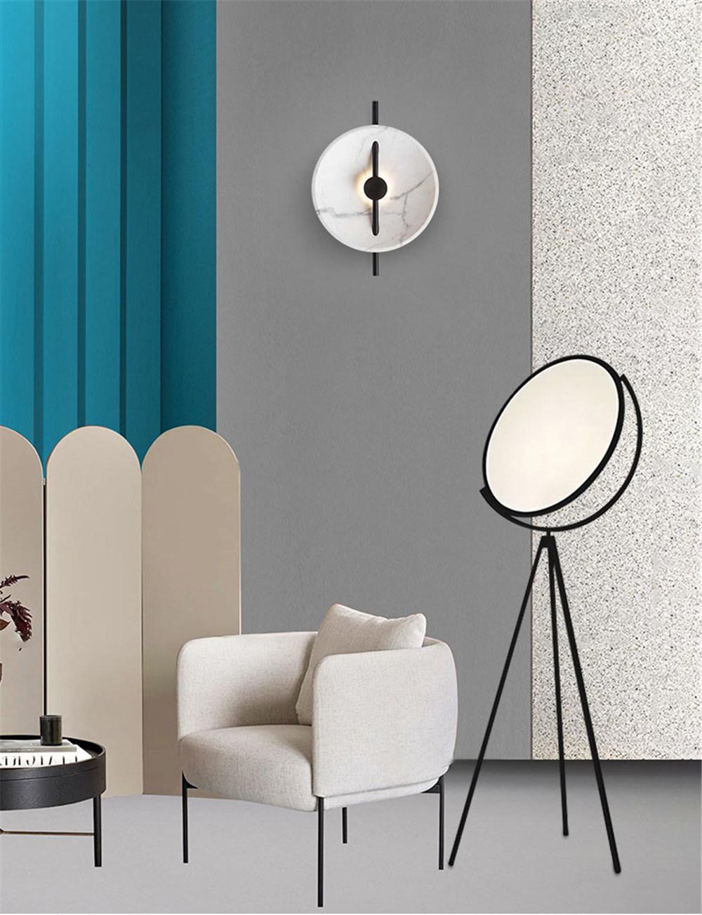 Modern Decoration Simple Thirpod Corner Floor Lamp