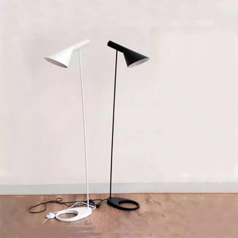 Arne Jacobsen Floor Lamp Living Room Studio Minimalist Lamp Black White Design Floor Lamp (WH-VFL-02)