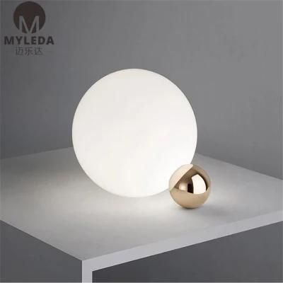 Modern Simple Glass Base Table Lamp