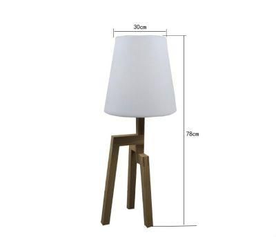 Factory Wholesale European and American Fashion Floor Lamp LED Study Bedroom Bedside Lamp Creative Solid Wood Vertical Floor Lamp