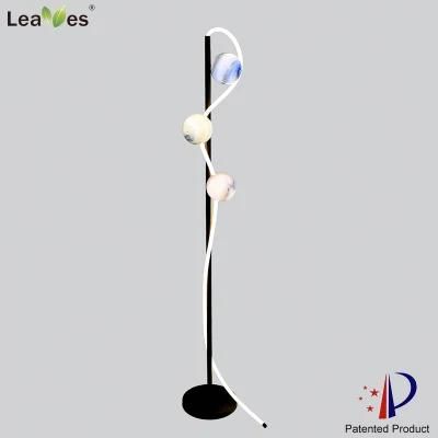 Indoor DIY Hotel /Home Designer LED40.5W Lighting Modern Glass Shade Black and Golden Floor Lamp Decorative Light Dimmable Floor Lamp