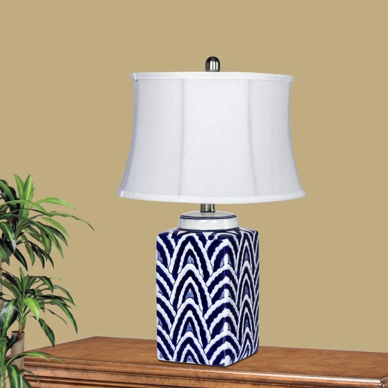 Hotel Modern Chinese Style Table Lamps High Quality Nordic Bedroom Decorative Blue Ceramic Table Lamp Porcelain Blue and White