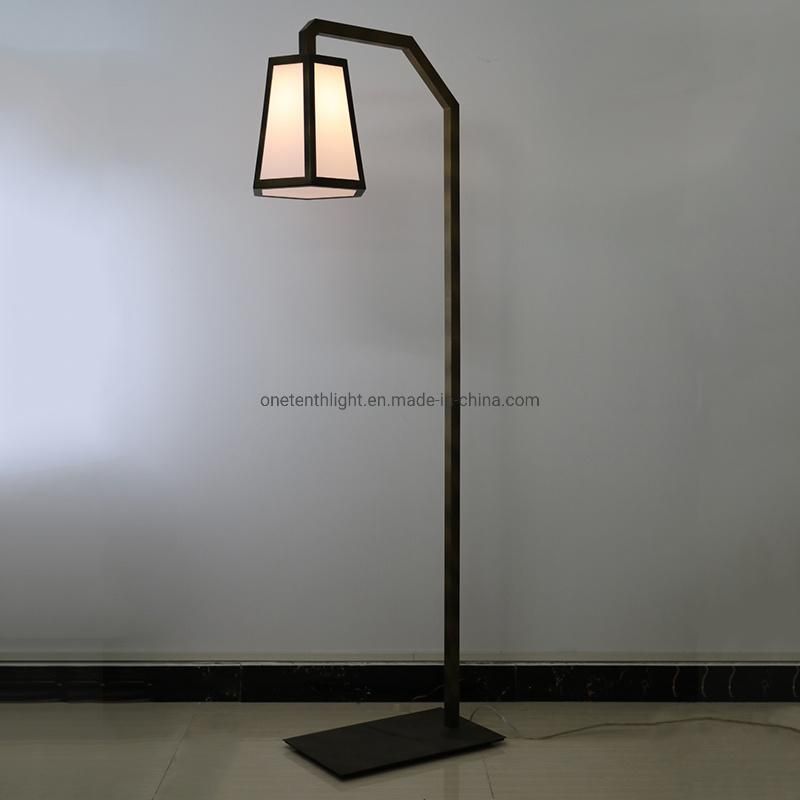 Metal in Bronze Finish Floor Lamp