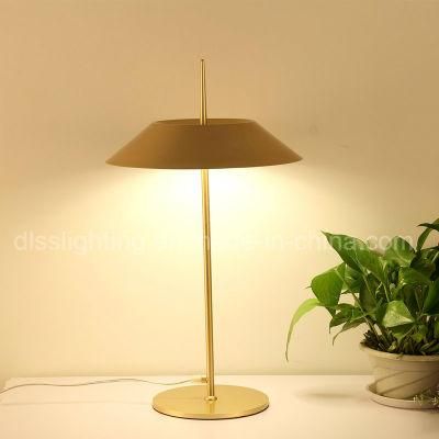 Modern Newest Design Simple LED Desk Lighting Iron&Aluminum Table Light