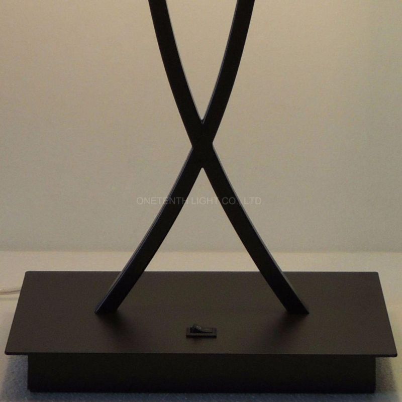 Modern Decorative Black Metal and White Linen Fabric Shade Table Lamp