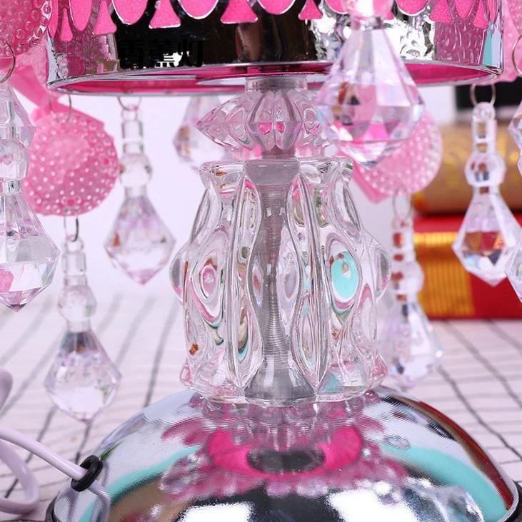 Roses Are Used as Scented Lamps for Tassels
