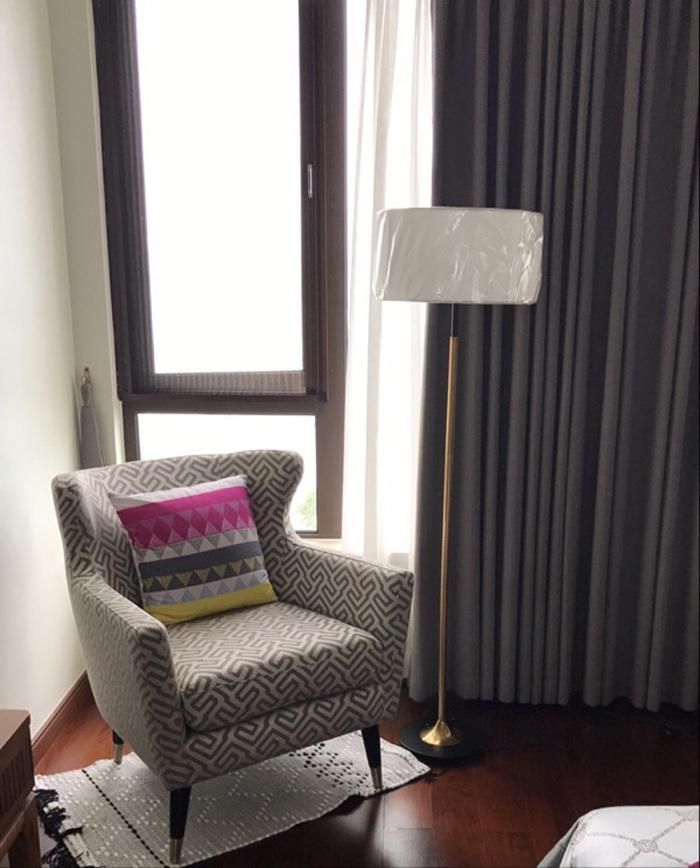 Post Modern Gold and Black Hotel Bedside Standing Floor Lamp with Fabric Shade for Reading