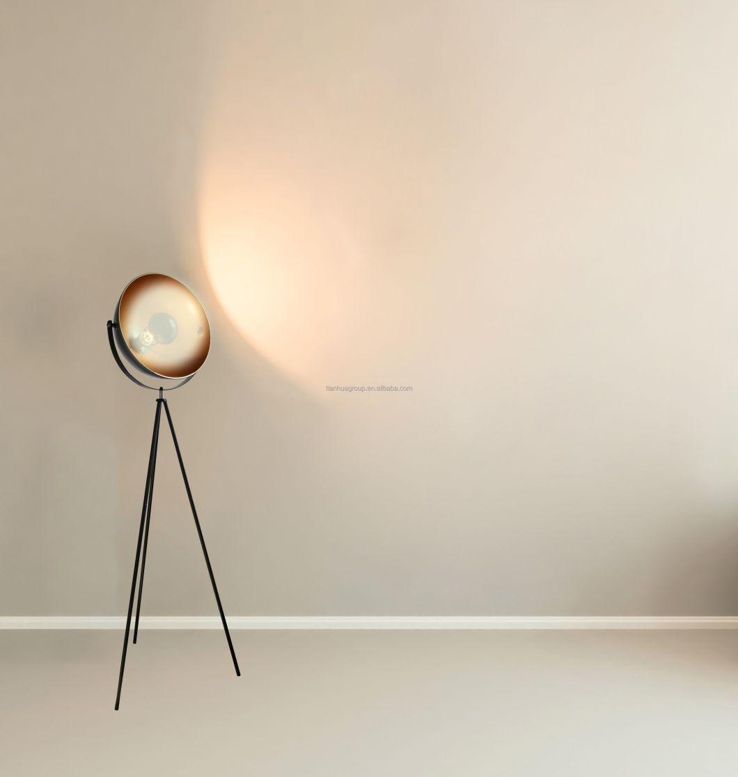 High Quality Modern Art Style Standing Lighting Decorative Metal Tripod Floor Lamp for Living Room