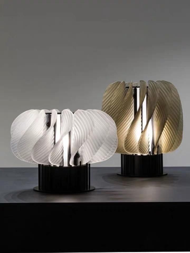 Northern Europe Light Luxury Living Room Art Table Lamp Modern Simple Bedroom Bedside Study Designer Model Room Table Lamp