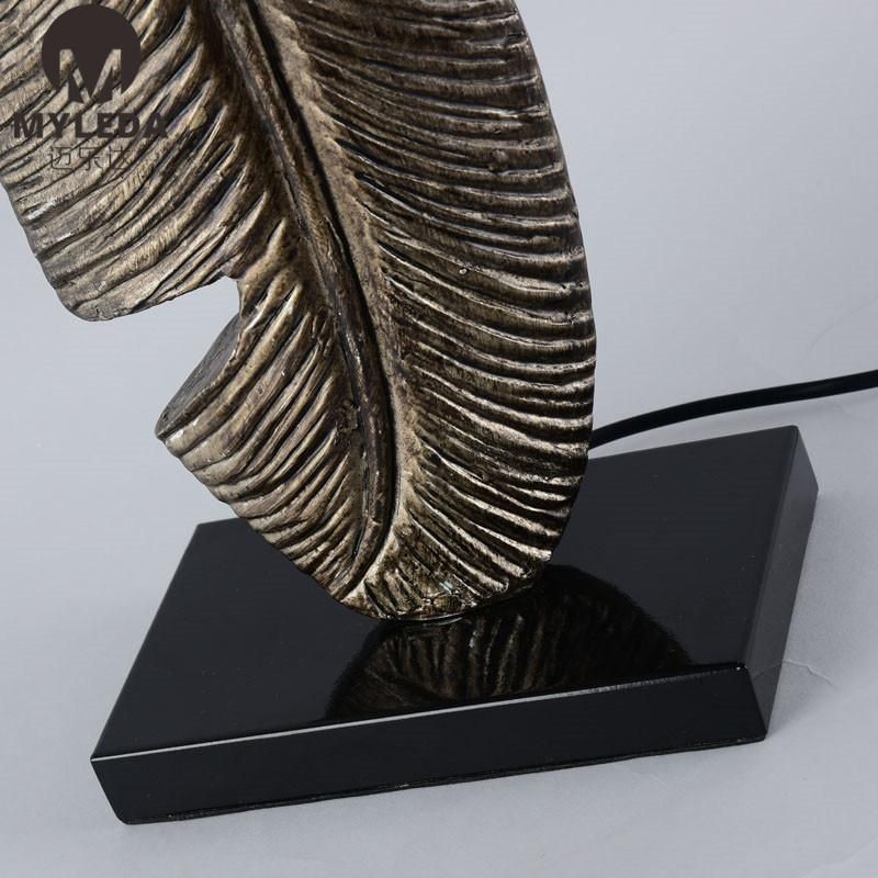 Modern Hotel Room Bedside Metal Decorative Table Light
