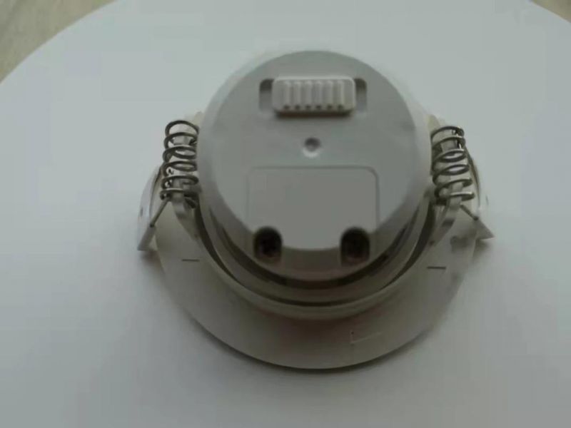 IP54 CCT Adjustable PBT and Aluminum 7W Round Rotatable Recessed Indoor Downlight