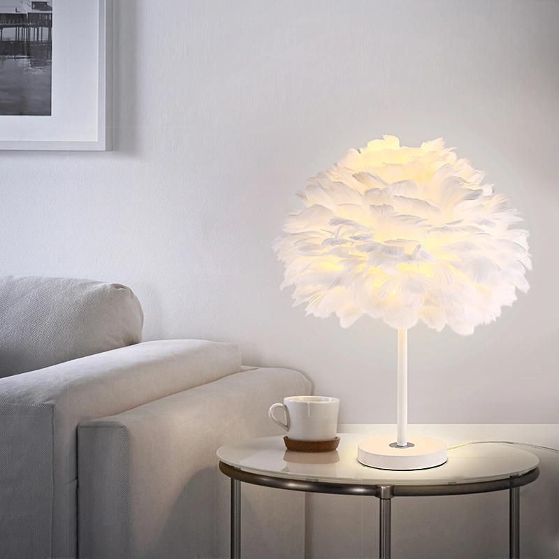 Nordic Ostrich Feather 3-Light Gold Table Desk Lamp for Home Decorative Lighting