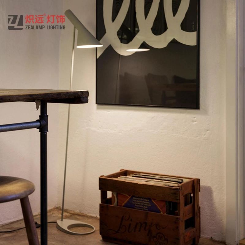 New Design Modern Decorative Floor Lamp for Hotel