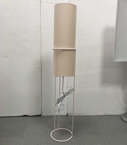 Simple Floor Lamp with Long Tc Lampshades