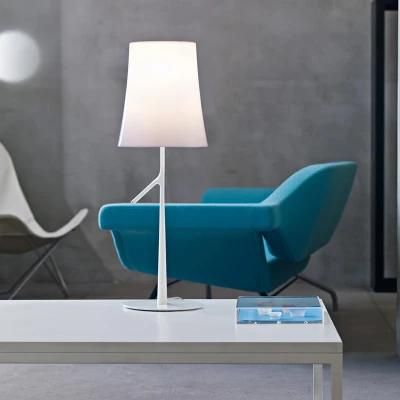 2022 Dimmable Touch Control with Warm White Colors LED Metal Battery Table Lamp