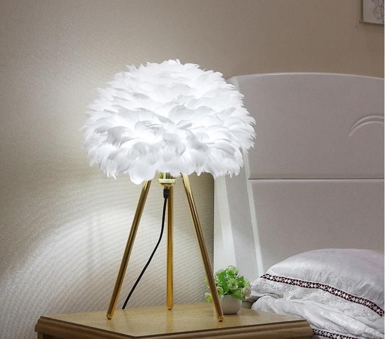 Hot Sale Modern Living Room Warm White Goose Feather Tripod Floor Lamp for Hotel, Commercial, Villa