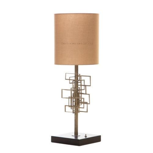 Indoor Square Metal Decoration Desk Lamp and Fabric Shade Table Lamp