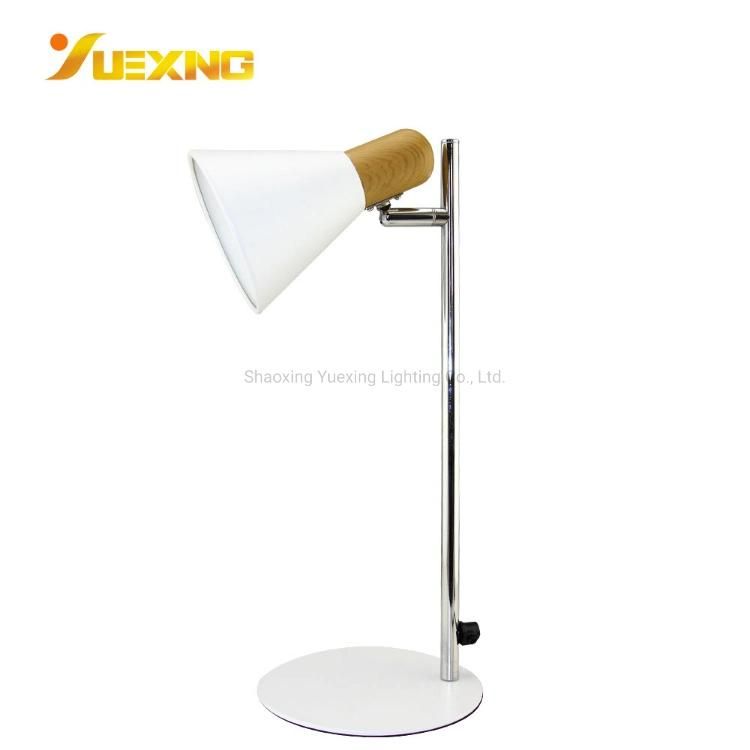 Horn Shape E27 Max 40W 50W LED Luminaire Light Wood Iron Table Lamp Lighting
