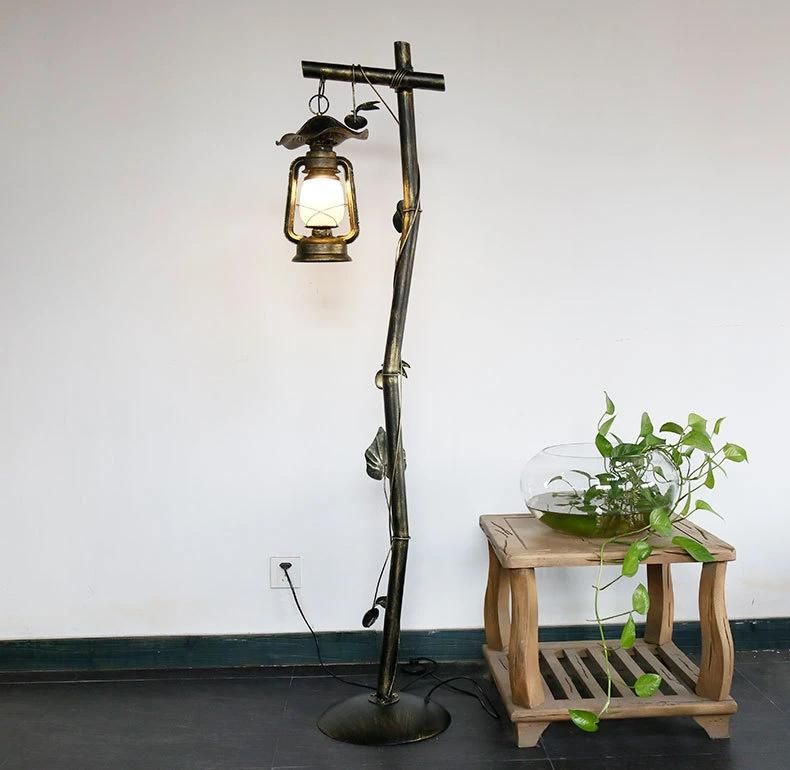 American Country Floor Lamps, Horse Lamps, Creative Teahouse Living Room Inn Café Chinese Retro Floor Lamps