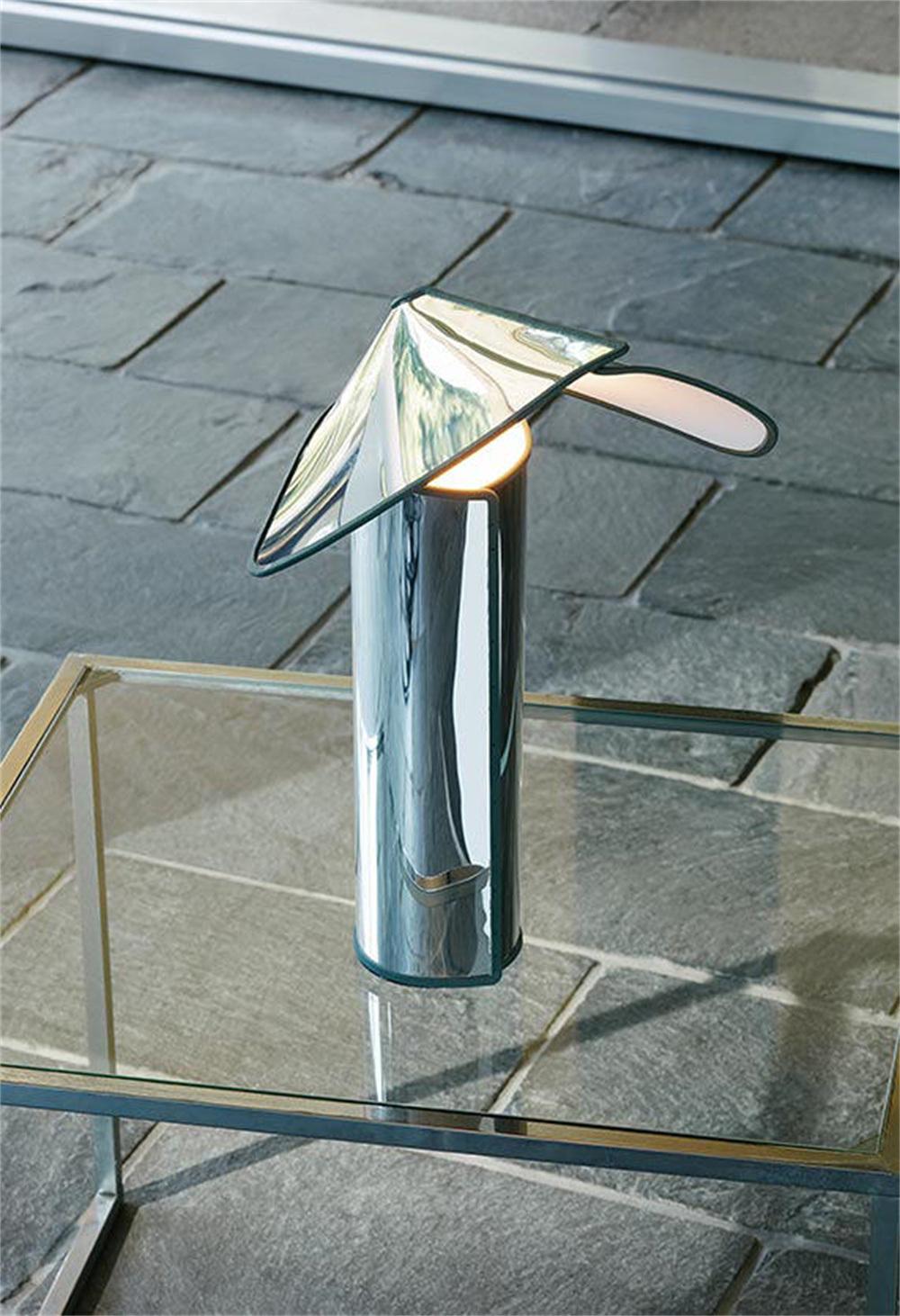 2022 Metal Decorative Table Lamp for Home and Hotel
