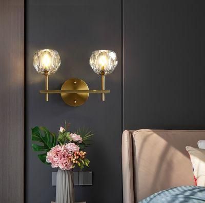 Luxury Fashion Gold Brass or Metal Clear Crystal Wall Lamp for Villa Indoor Room