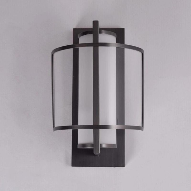 Blcak Brush Ss Lamp Shade and Rod Wall Lamp.