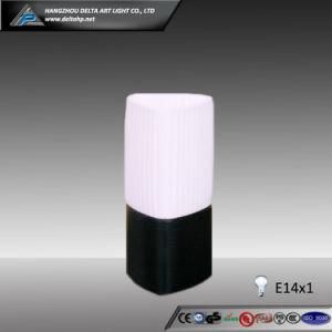 Mini Triangle Lamp with Wooden Base (C5003019)