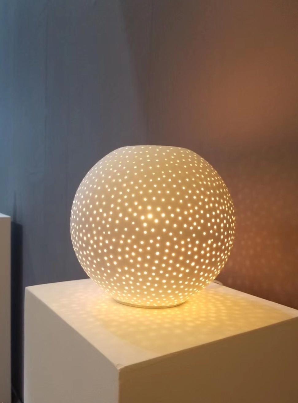 Inspiring Durable Gypsum Spot Light